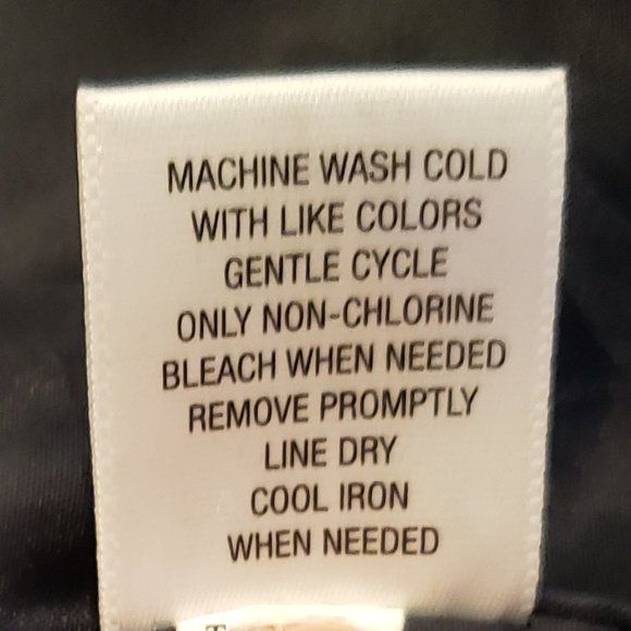 Merona Green Trench Coat with Belted Waist and Wide Lapels - Picture 11 of 11